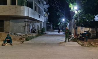 Nghệ An: Nhân viên ngân hàng mắc Covid-19, cơ quan chức năng họp khẩn truy vết trong đêm Nghệ An: Nhân viên ngân hàng mắc Covid-19, cơ quan chức năng họp khẩn truy vết trong đêm