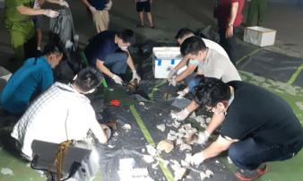 Thủ đoạn giấu ma túy tinh vi vào dạ dày lợn của ông 'trùm' người nước ngoài Thủ đoạn giấu ma túy tinh vi vào dạ dày lợn của ông 'trùm' người nước ngoài