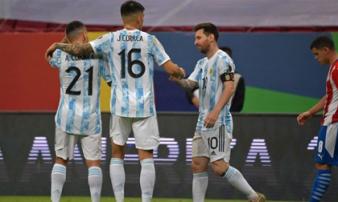 Argentina giành vé đi tiếp trong ngày Messi đạt cột mốc lịch sử Argentina giành vé đi tiếp trong ngày Messi đạt cột mốc lịch sử