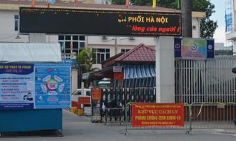 Giám đốc Bệnh viện Phổi Hà Nội: Nguy cơ lây nhiễm trong bệnh viện rất cao, gần như toàn bộ bệnh viện đã thành F1 Giám đốc Bệnh viện Phổi Hà Nội: Nguy cơ lây nhiễm trong bệnh viện rất cao, gần như toàn bộ bệnh viện đã thành F1
