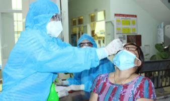 Sáng 29/7, Hà Nội phát hiện thêm 13 ca dương tính SARS-CoV-2, 9 ca tại cộng đồng Sáng 29/7, Hà Nội phát hiện thêm 13 ca dương tính SARS-CoV-2, 9 ca tại cộng đồng