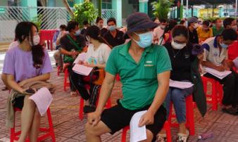 TP.HCM tăng tốc phủ vắc xin để tiến đến 'bình thường mới' sau ngày 15/9 TP.HCM tăng tốc phủ vắc xin để tiến đến 'bình thường mới' sau ngày 15/9