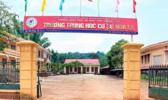 Vụ cô giáo Vật Lý lộ ảnh 'nóng' trong lúc tập huấn trực tuyến SGK, Sở GD-ĐT Sơn La đưa thông tin mới nhất Vụ cô giáo Vật Lý lộ ảnh 'nóng' trong lúc tập huấn trực tuyến SGK, Sở GD-ĐT Sơn La đưa thông tin mới nhất
