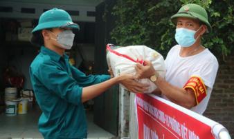 Ổ dịch liên quan quận Long Biên tăng lên 12 ca, liệu có ảnh hưởng việc Hà Nội nới lỏng giãn cách xã hội? Ổ dịch liên quan quận Long Biên tăng lên 12 ca, liệu có ảnh hưởng việc Hà Nội nới lỏng giãn cách xã hội?