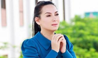 Bác sĩ tiết lộ sức khỏe Phi Nhung: Nhắc đến con ruột và những đứa trẻ mồ côi, Phi Nhung khóc! Bác sĩ tiết lộ sức khỏe Phi Nhung: Nhắc đến con ruột và những đứa trẻ mồ côi, Phi Nhung khóc!