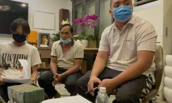 Quản lý cố ca sĩ Phi Nhung giao toàn bộ tiền cát xê, tặng thêm 500 triệu đồng cho Hồ Văn Cường, gia đình sẽ dọn ra riêng! Quản lý cố ca sĩ Phi Nhung giao toàn bộ tiền cát xê, tặng thêm 500 triệu đồng cho Hồ Văn Cường, gia đình sẽ dọn ra riêng!
