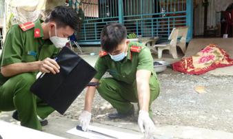 Án mạng kinh hoàng ở An Giang: Đã có 2 người chết Án mạng kinh hoàng ở An Giang: Đã có 2 người chết