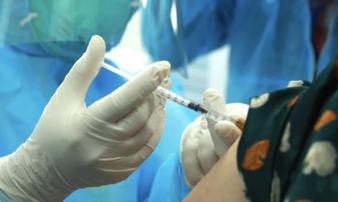 Công bố nguyên nhân 2 học sinh tử vong sau tiêm vắc xin Covid-19 ở Hà Nội và Bắc Giang Công bố nguyên nhân 2 học sinh tử vong sau tiêm vắc xin Covid-19 ở Hà Nội và Bắc Giang