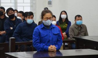 Nói dối thuê được nhà khách UBND TP Hà Nội, cựu cán bộ công an lừa 23 tỷ của 26 người Nói dối thuê được nhà khách UBND TP Hà Nội, cựu cán bộ công an lừa 23 tỷ của 26 người