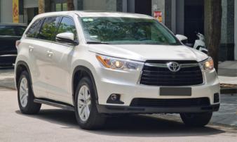 Chiếc SUV 7 chỗ nhập Mỹ của Toyota có giá bán lại hơn 1 tỷ đồng, chỉ ngang Corolla Cross Chiếc SUV 7 chỗ nhập Mỹ của Toyota có giá bán lại hơn 1 tỷ đồng, chỉ ngang Corolla Cross
