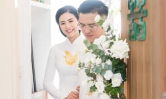 Ngọc Hân chia sẻ đầy xúc động sau lễ ăn hỏi, hồi hộp chờ ngày về nhà chồng Ngọc Hân chia sẻ đầy xúc động sau lễ ăn hỏi, hồi hộp chờ ngày về nhà chồng