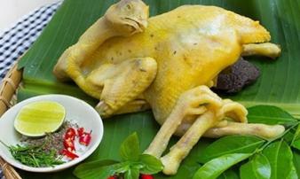 Luộc gà bằng nước lã là sai: Đây mới là loại nước giúp luộc gà mềm ngọt, chắc thịt Luộc gà bằng nước lã là sai: Đây mới là loại nước giúp luộc gà mềm ngọt, chắc thịt