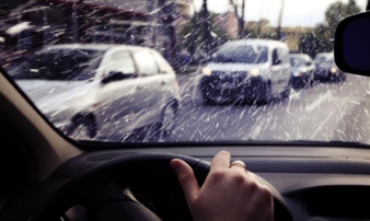 7 điều cần lưu ý khi lái xe ngày mưa để tránh gây tai nạn!