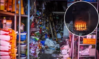 Hiện trường căn nhà 6 tầng bị cháy trên phố Định Công Hạ: Hàng hóa ngổn ngang bịt kín lối đi