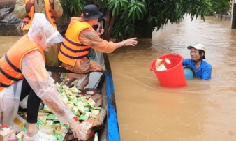 Ủng hộ người dân bão lũ miền Bắc bằng cách nào?