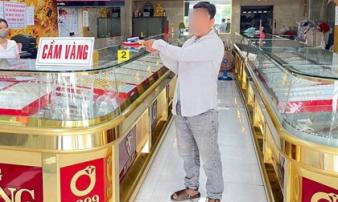 Khởi tố vụ 3 lần dùng “vàng mã” lừa chủ tiệm vàng