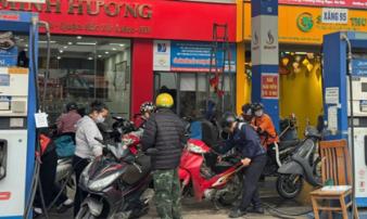 Bộ Công Thương khuyến khích người dân làm việc từ xa để tiết kiệm xăng dầu