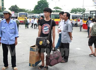 Đổi mới thi 2015: Thí sinh lặn lội cả trăm cây số lấy bằng tốt nghiệp