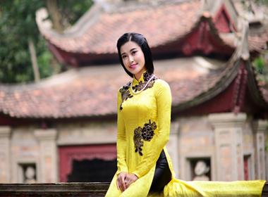 Mẹ Á hậu Huyền My tiết lộ những thói xấu của con gái