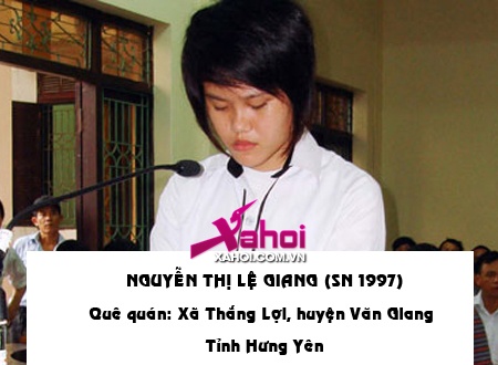 Hung thủ Nguyễn Thị Lệ Giang trước vành móng ngựa