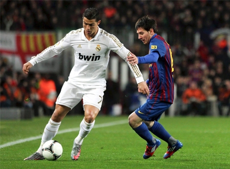 Ronaldo không còn quá lép vế trước Messi