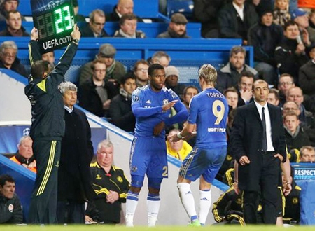 Torres sắp phải bán xới khỏi Stamford Bridge?
