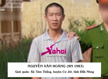 Nghịch tử Nguyễn Văn Hoàng tại cơ quan công an