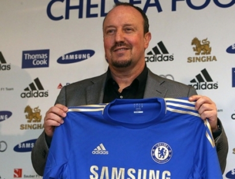 Các cầu thủ Chelsea gặp mặt tân HLV Rafa Benitez