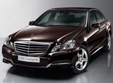 Mercedes E300 Avantgarde lắp ráp tại Việt Nam