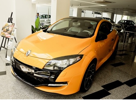 Renault Megane Sport cạnh tranh trực tiếp với Volkswagen Scirocco