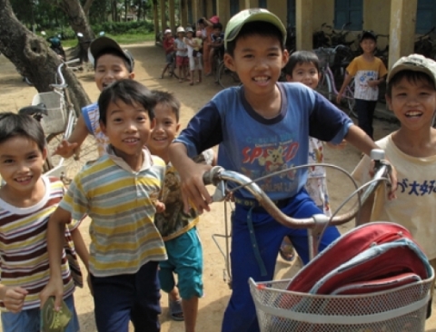 Có con trai là nỗi khao khát của nhiều gia đình hiện nay (ảnh minh họa).