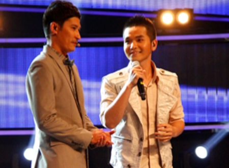 Hồng Phước nói lời tạm biệt Vietnam Idol 2012