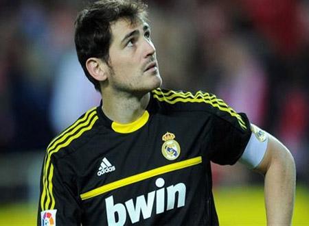 Iker Casillas sẽ tới Mỹ chơi bóng?