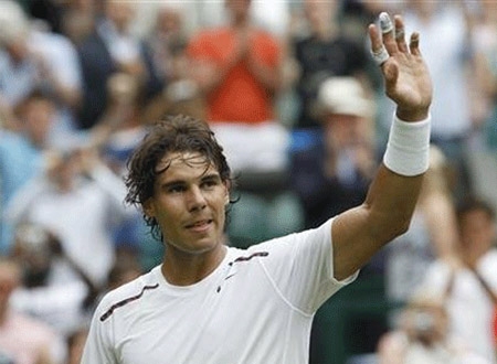 Tay vợt số 4 thế giới Rafael Nadal vừa xác nhận sẽ trở lại thi đấu tại giải Vô địch Quần vợt Thế giới Mubadala vào cuối tháng 12
