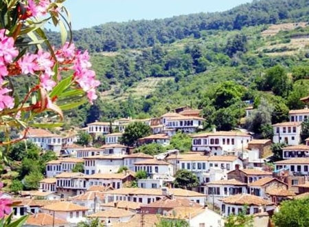 Ngôi làng Sirince ở Thổ Nhĩ Kỳ