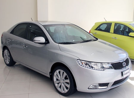 Kia Forte bản mới tại Việt Nam