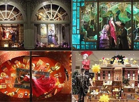 Không khí Giáng sinh bao trùm các trung tâm thương mại lớn.