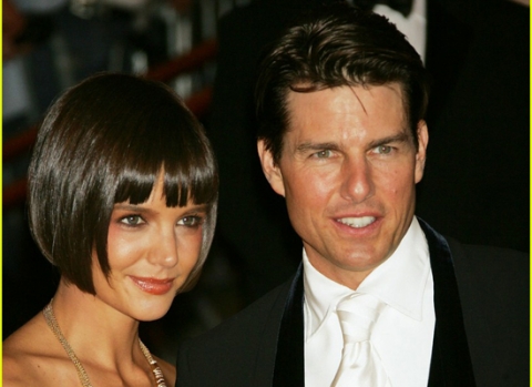 Thật lạ là cả 3 người vợ của Tom Cruise đều chia tay anh khi họ đúng 33 tuổi.