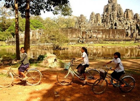 Angkor wat và Ankor Thom tại Siem Riep