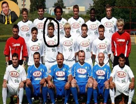 Michal Nguyễn trong màu áo của CLB Banik Most 