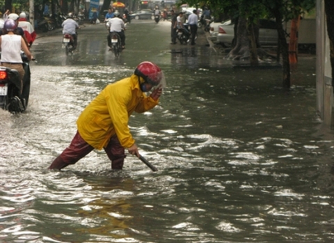 Những năm gần đây, cứ mưa to là Hà Nội bị ngập