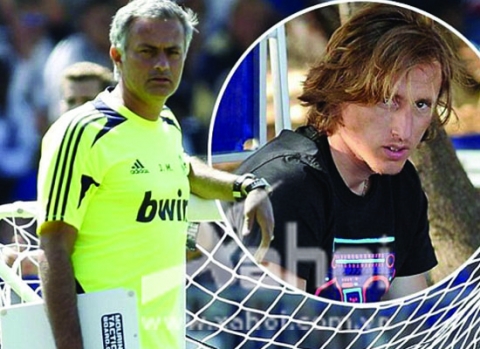 Jose Mourinho đã hết kiên nhẫn với Modric