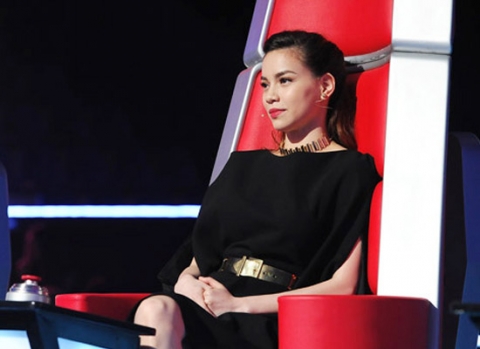 Hà Hồ trên vị trí huấn luyện viên của The Voice 2012