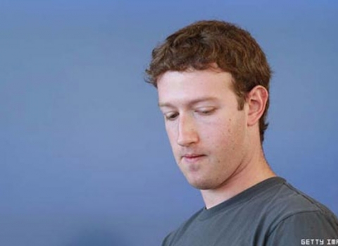 Ông chủ Facebook bị loại khỏi top 10 tỷ phú công nghệ thế giới
