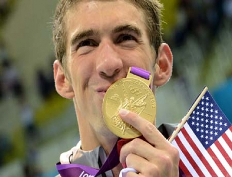 Michael Phelps có đóng góp lớn cho đoàn thể thao Mỹ