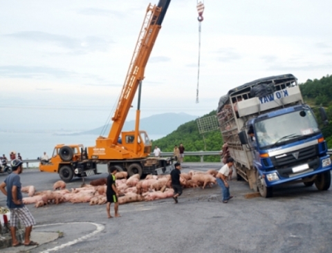 Hiện trường vụ tai nạn - (Ảnh: Văn Tiến)