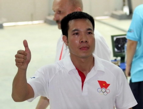  Hoàng Xuân Vinh xuất sắc vào chung kết nội dung 50 mét súng ngắn