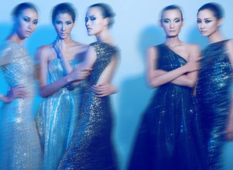 5 người đẹp Next Top tạo dáng quyến rũ và ấn tượng.