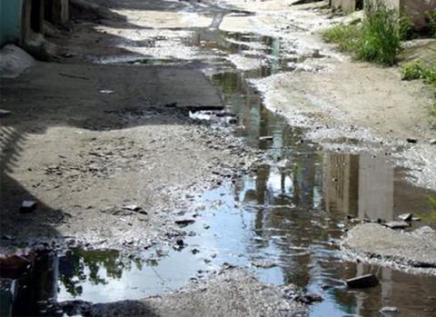 Những hình ảnh bẩn như thế này, ít ai nghĩ nó lại ở Hà Nội (Ảnh minh họa)