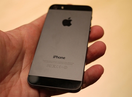 iPhone 5 phiên bản màu đen